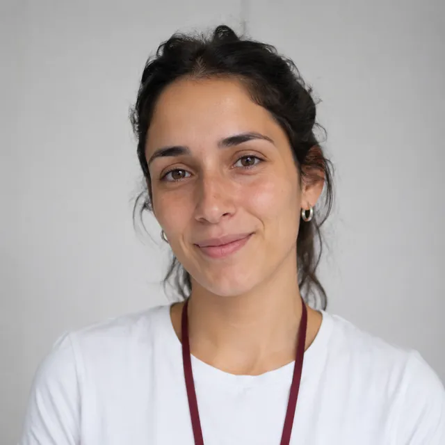 Retrato de Camila Suárez, coach de equipos en Pixel Arg Play
